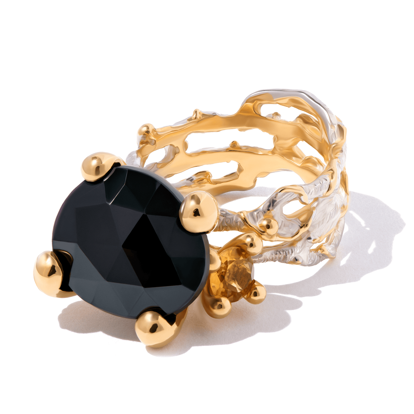 Liana Ring with Black Spinel & Emerald